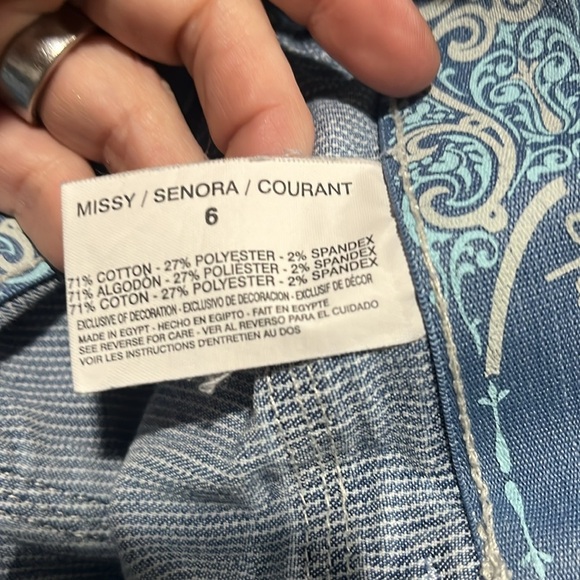 Gloria Vanderbilt Light Blue Slimming Pinstriped Denim Shorts 6 Preppy Y2K 90s - Picture 11 of 12